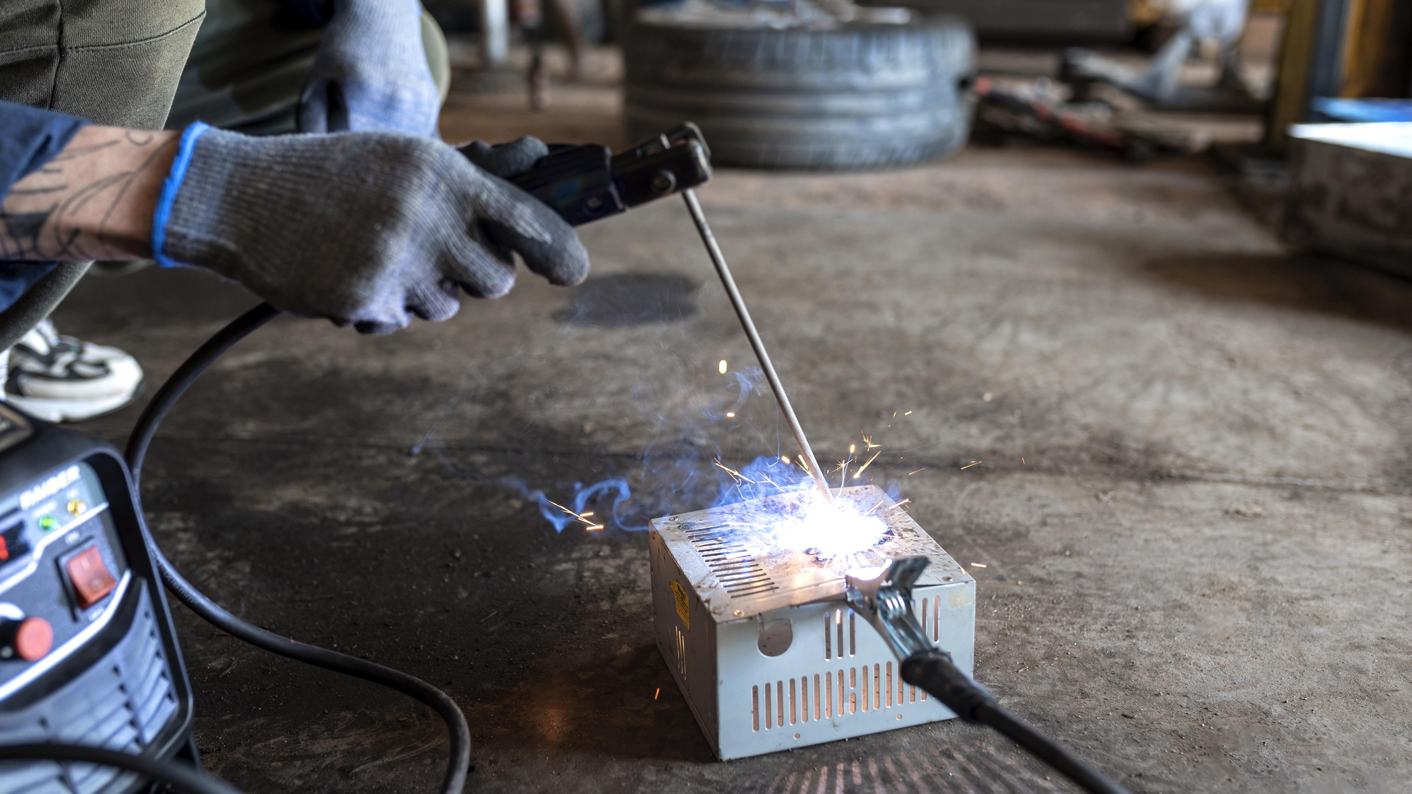 Con EXPOMAQ puedes asegurar la mejor calidad en tus obras con nuestra maquinaria, que te ofrece seguridad, productividad y precio accesible. Para que tu rendimiento se vea reflejado en cada compra.